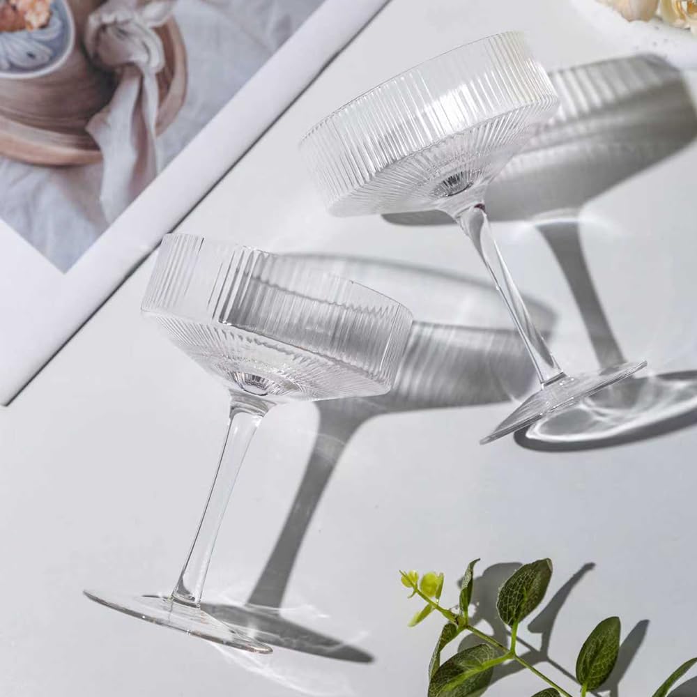 Set of 4 9 oz Coupe Cocktail Glasses Z5469